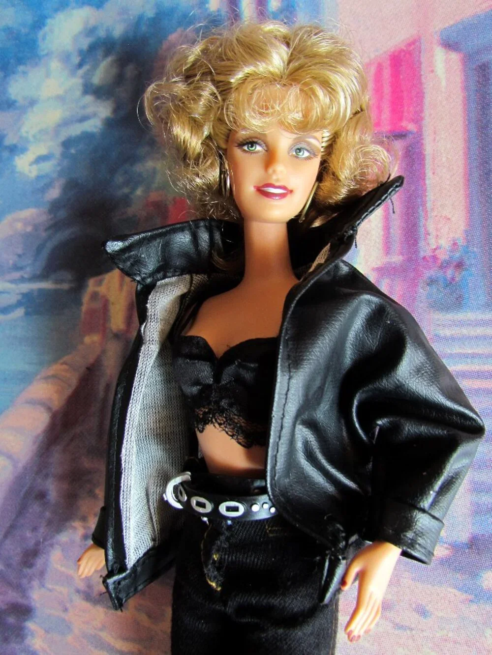 OLIVIA NEWTON-JOHN DOLL, 
